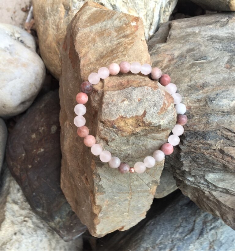 bracelet-femme-amazonite-quartz-rose-lithotherapie-toulouse-min