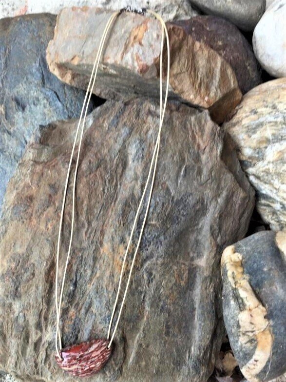 collier-jaspe-ocean-lithotherapie-grisolles-min